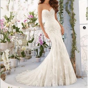 Mori Lee 5413 - ivory trumpet dress